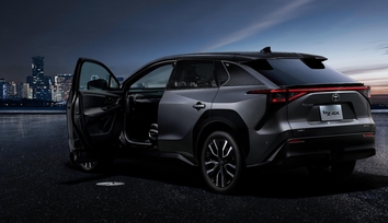 Z（4WD）